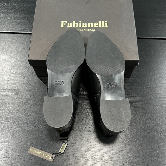 Fabianelli Chelsea Pointy Toe Black Leather Bootie - 8 - Picture 7 of 8